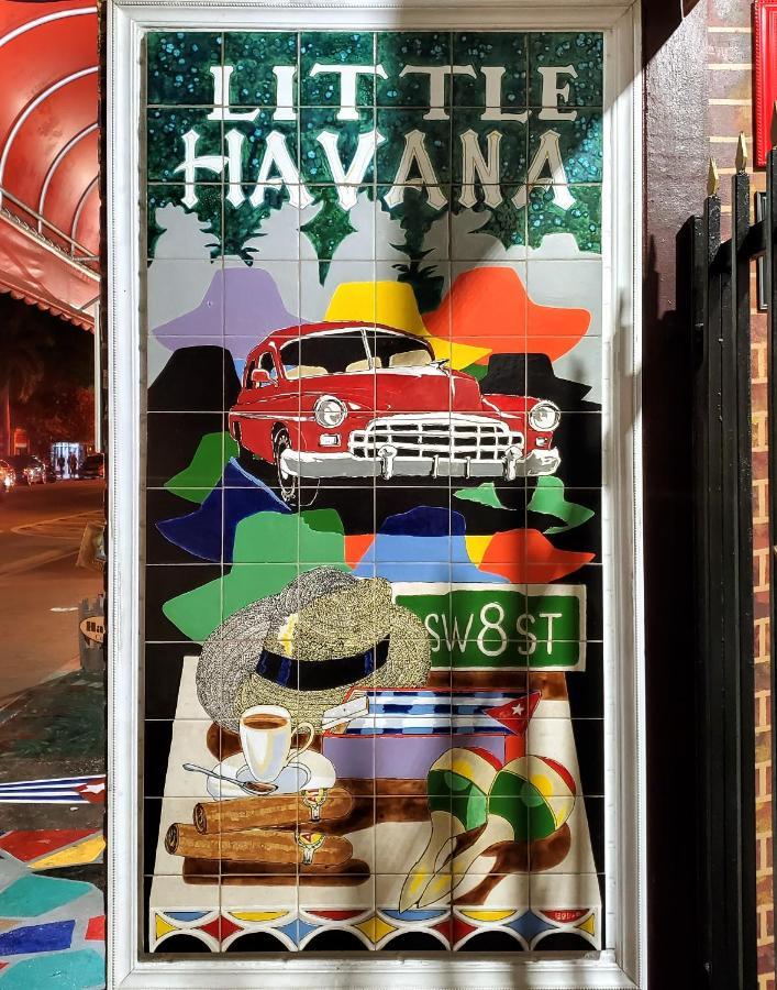 Casa Cuba In Little Havana, Brickell, Calle 8 And 10 Minutes To The Beach Free Parking Μαϊάμι Εξωτερικό φωτογραφία